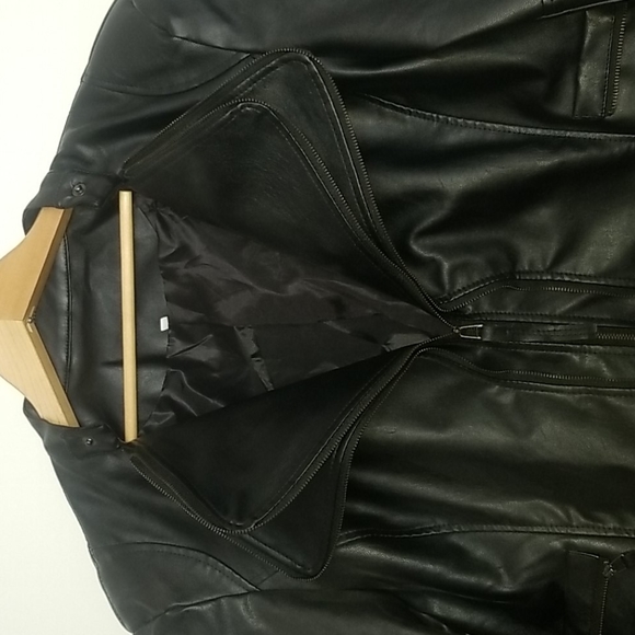 NEW Faux leather jacket - Picture 3 of 9